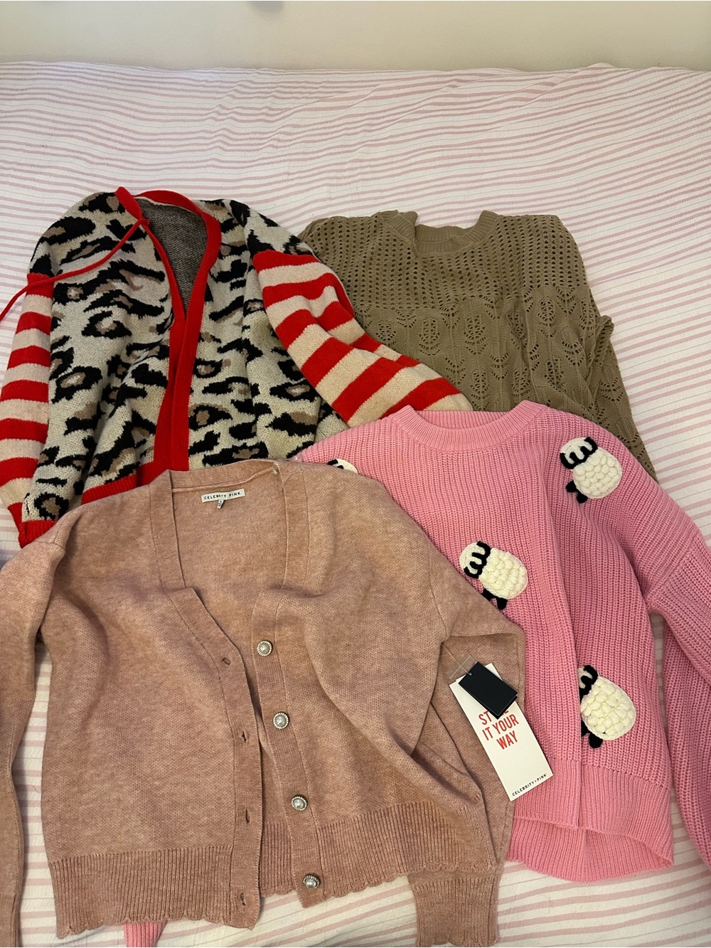 Sweater bundle - Picture 1 of 5